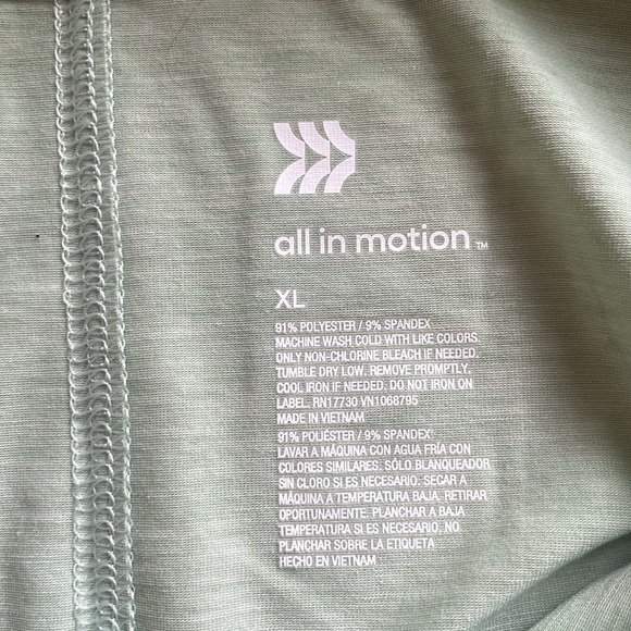 All In Motion Cropped Tank - Picture 3 of 7
